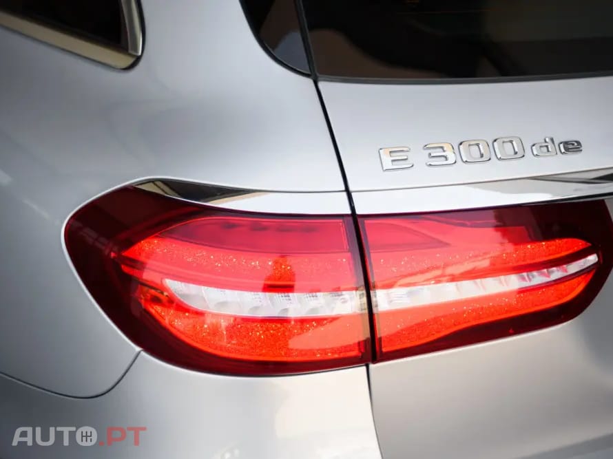 Mercedes-Benz E 300 de Avantgarde