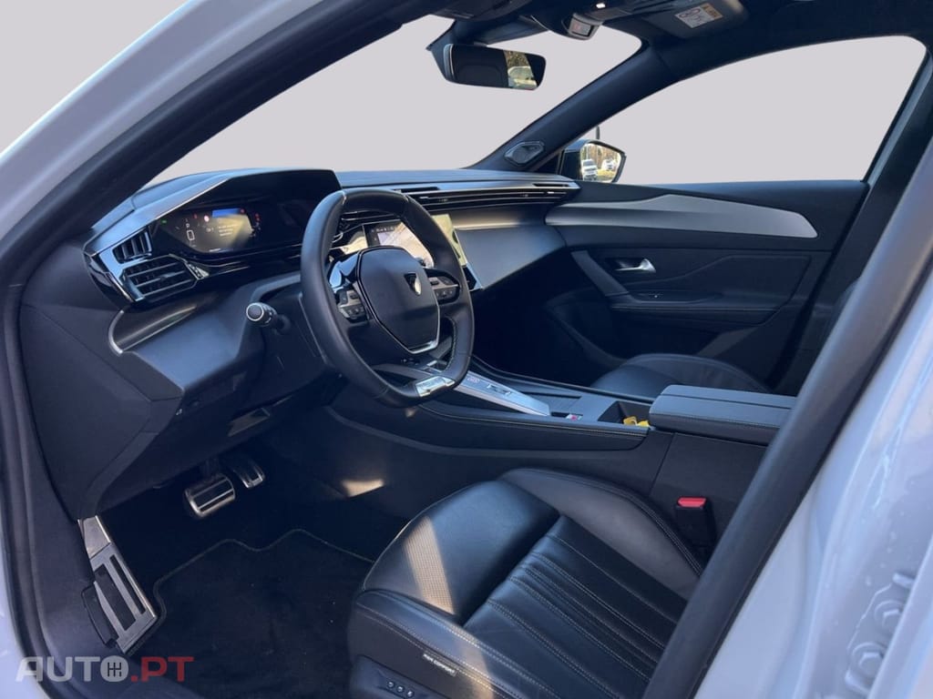 Peugeot 408 GT EAT8