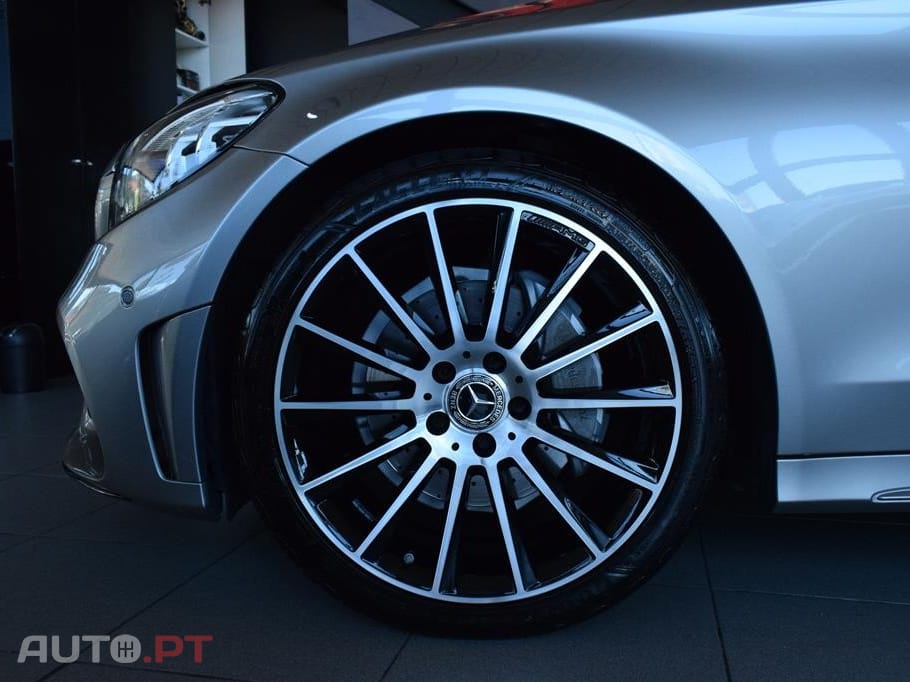 Mercedes-Benz C 220 d AMG Line