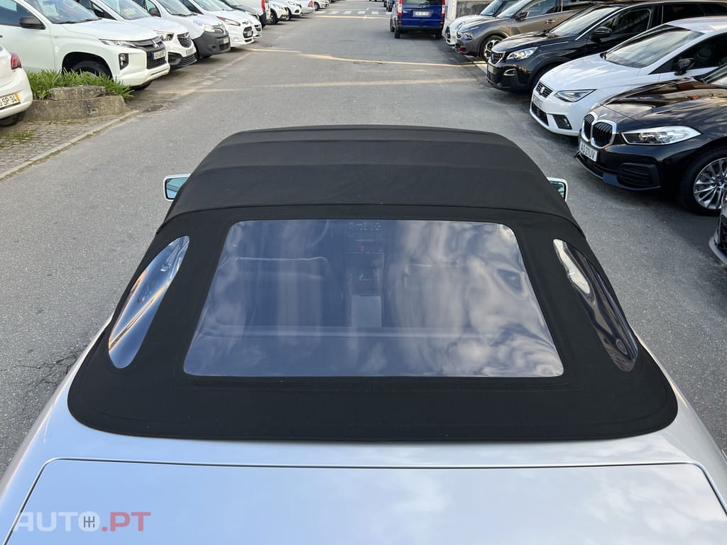 Mercedes-Benz SL 280 Outro