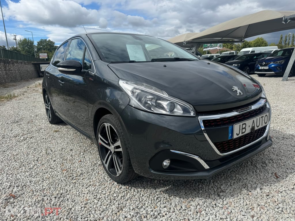 Peugeot 208 1.2 PureTech GT Line