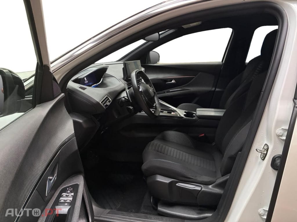 Peugeot 5008 Hybrid Active Pack e-DCS6