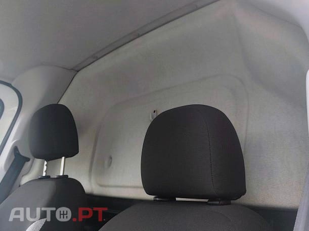 Fiat Fiorino 1.3 M-Jet 95cv IVA dedutível / 119 mês