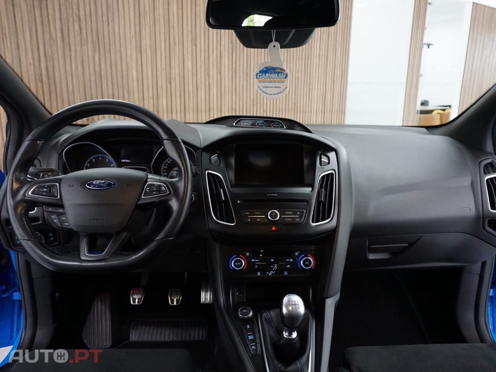 Ford Focus 2.3 EcoBoost S&S 4WD RS