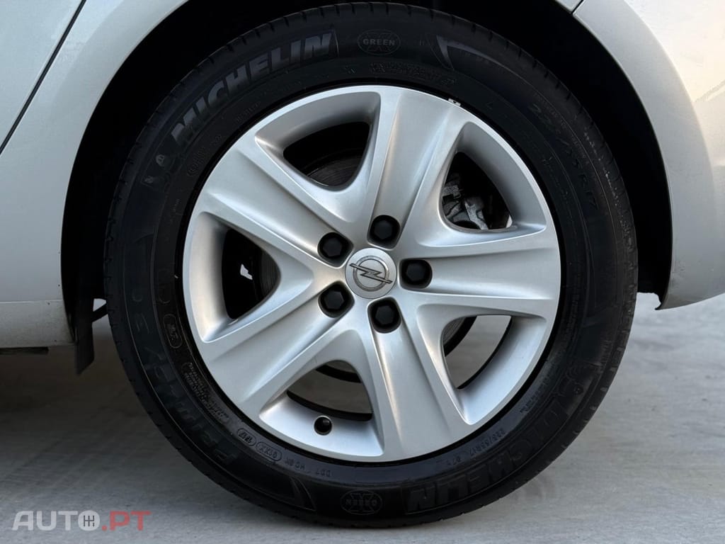 Opel Astra 1.7 CDTi Selection Business