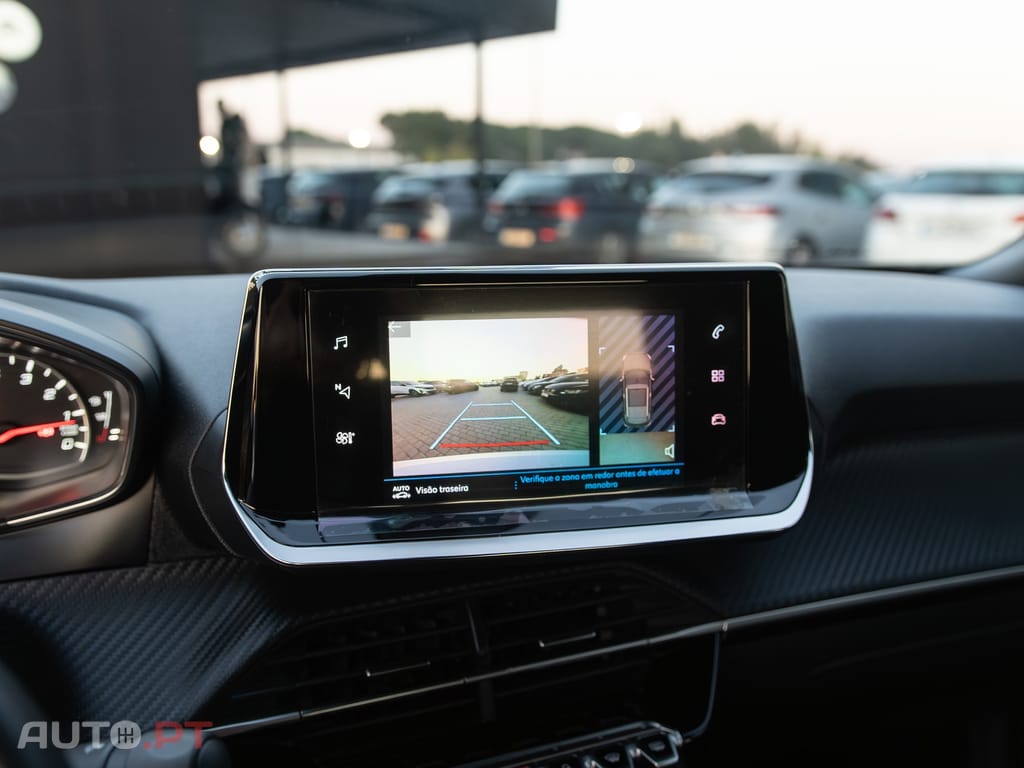 Peugeot 2008 1.2 PureTech Active Pack