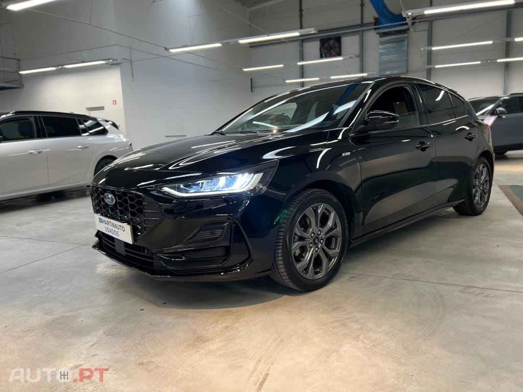 Ford Focus 1.0 EcoBoost MHEV ST-Line