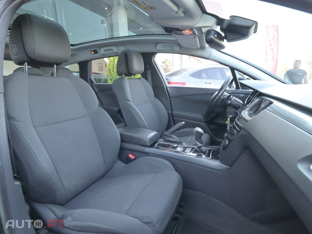 Peugeot 508 SW e-HDi FAP 115 EGS6 Active