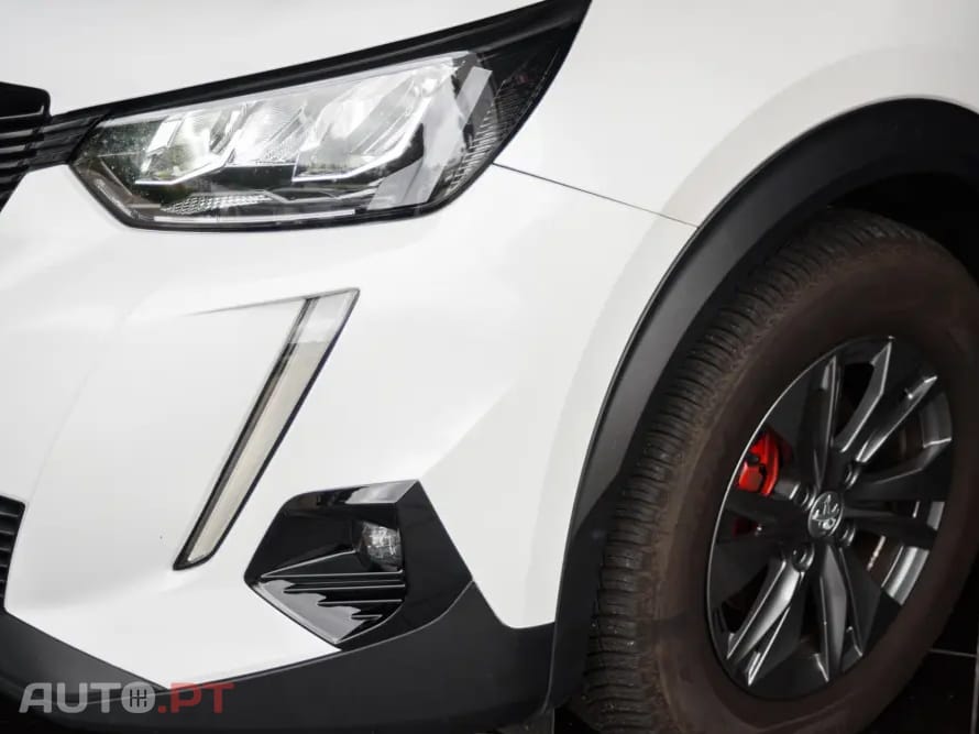 Peugeot 2008 PureTech 130 EAT8 Allure