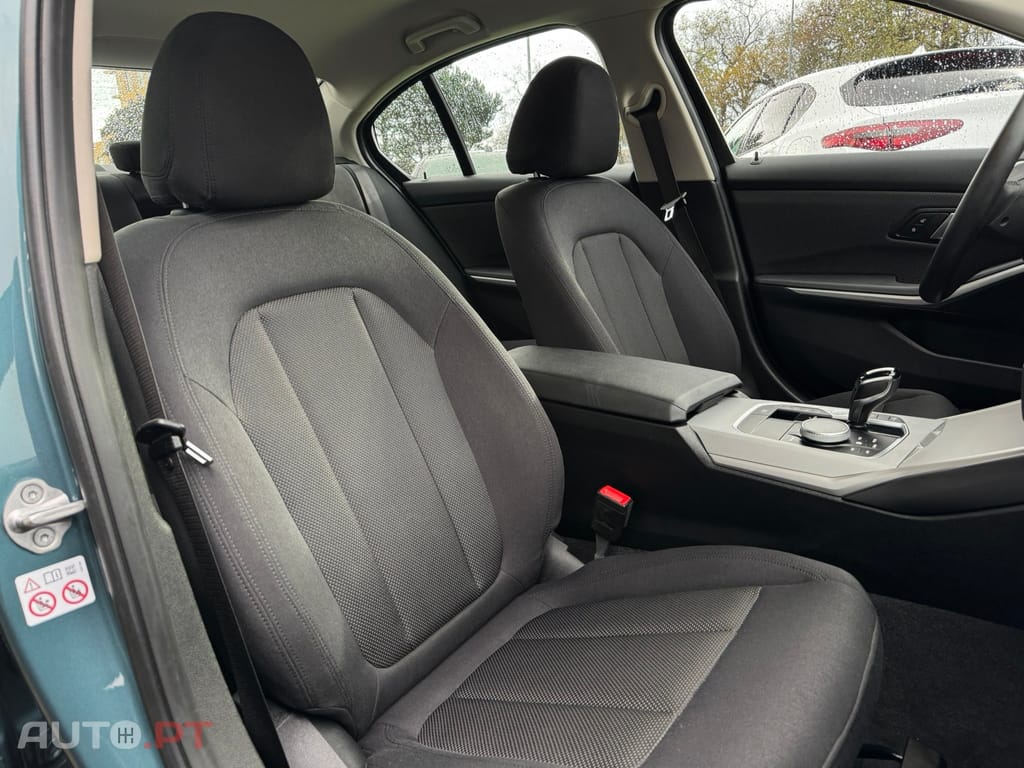 BMW 330 e Corporate Edition Auto
