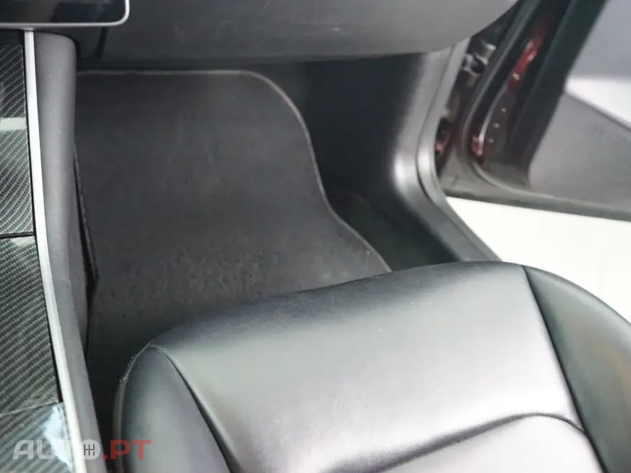 Tesla Model 3 Long Range AWD Dual Motor