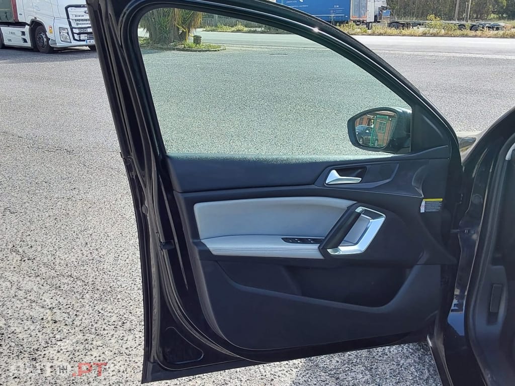 Peugeot 308 SW BlueHDi 130 EAT6 Stop & Start Allure