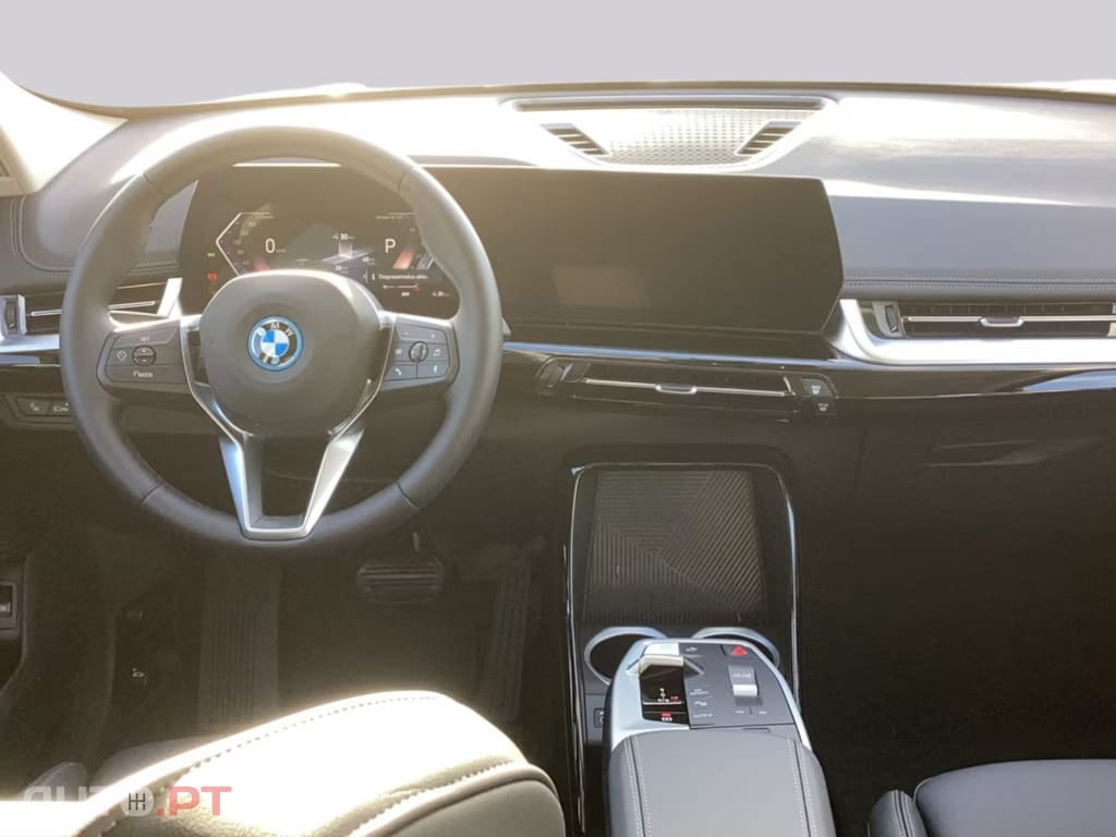 BMW iX1 I.V.A DEDUTÍVEL xDrive30 LED