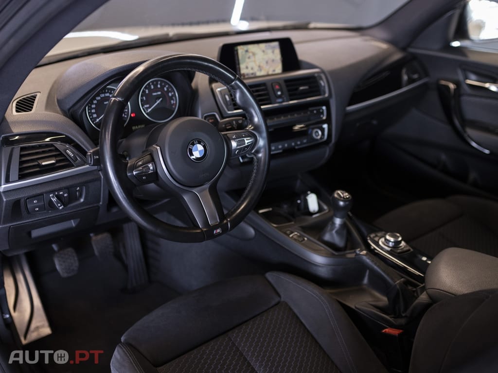 BMW 218 i Coupe Pack M