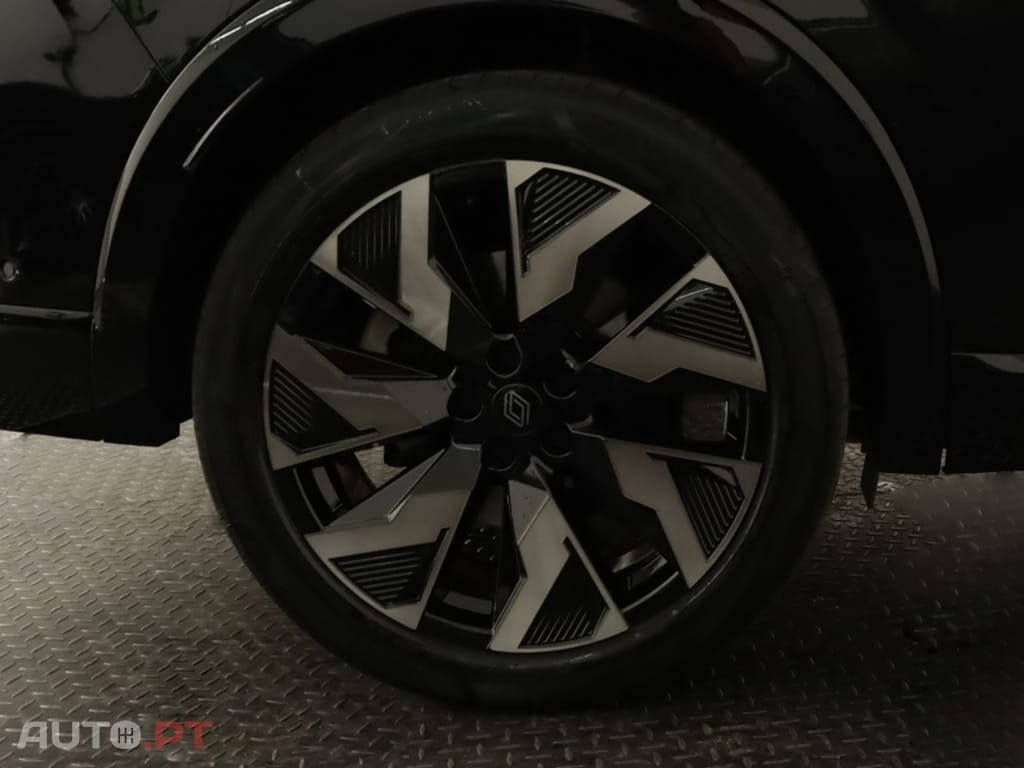 Renault Rafale 1.2 Hyper Hybrid E-Tech Esprit Alpine