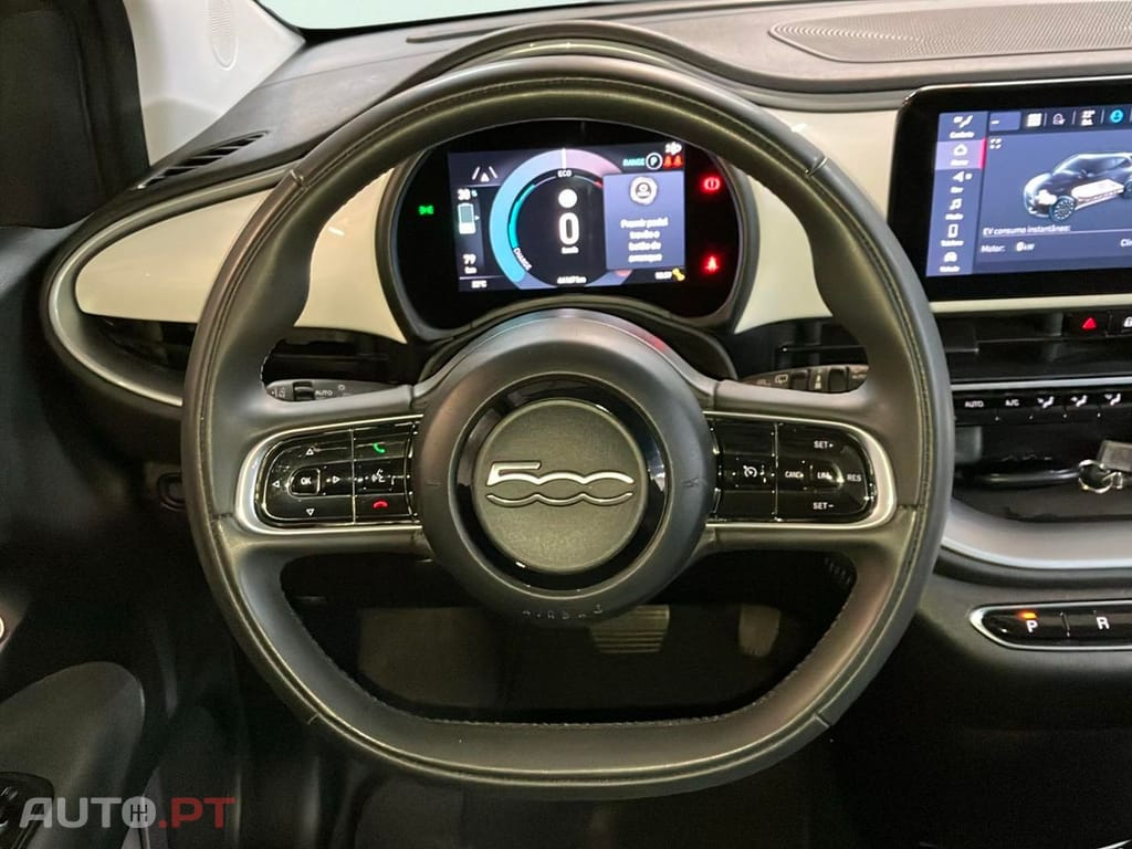 Fiat 500e Icon Plus 42 KWh