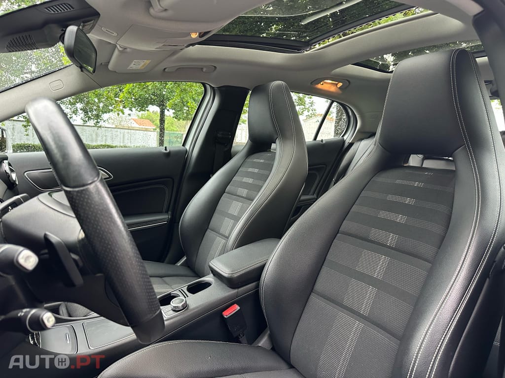 Mercedes-Benz GLA 220 4Matic 8G-DCT Special Edition
