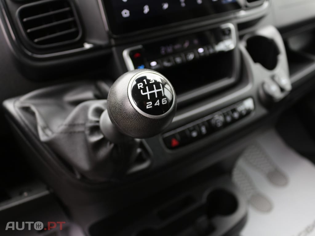 Peugeot Boxer 2.2 BlueHDi 435 L4H2 Pro