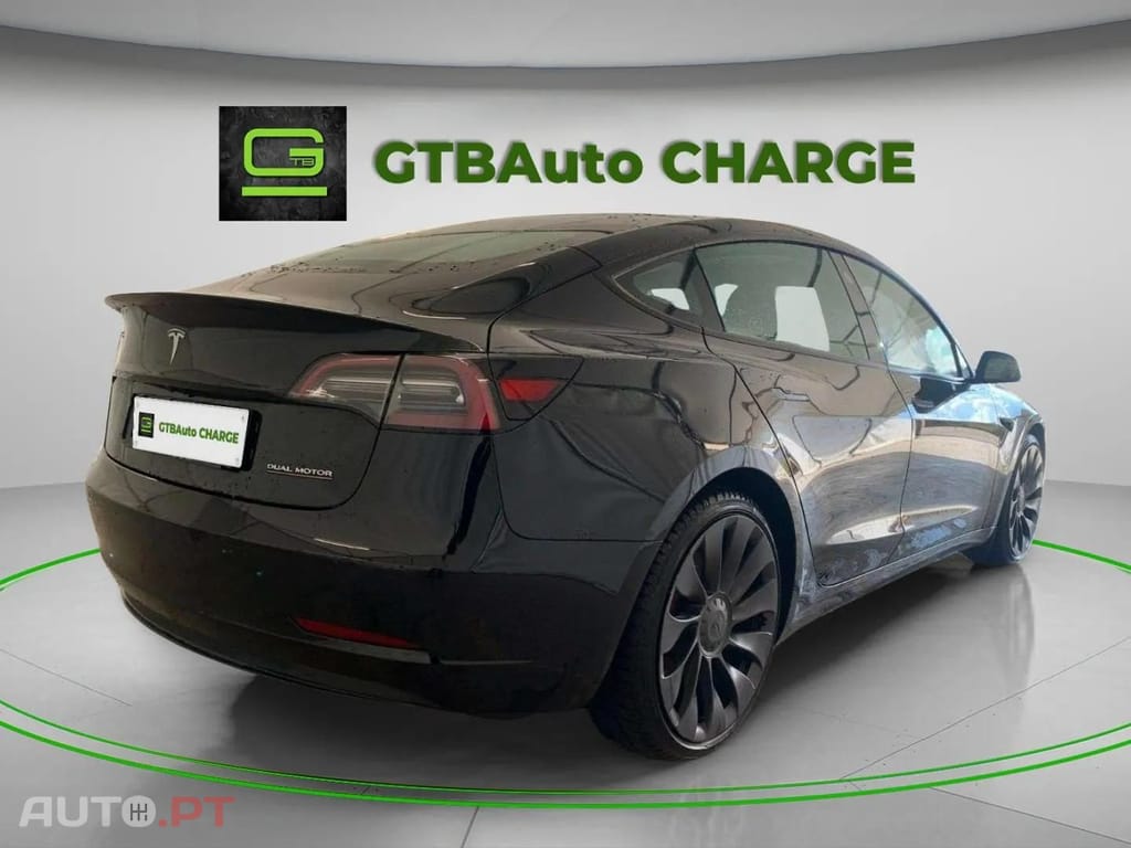 Tesla Model 3 Performance