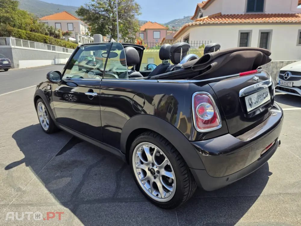 MINI Cabrio Cooper D