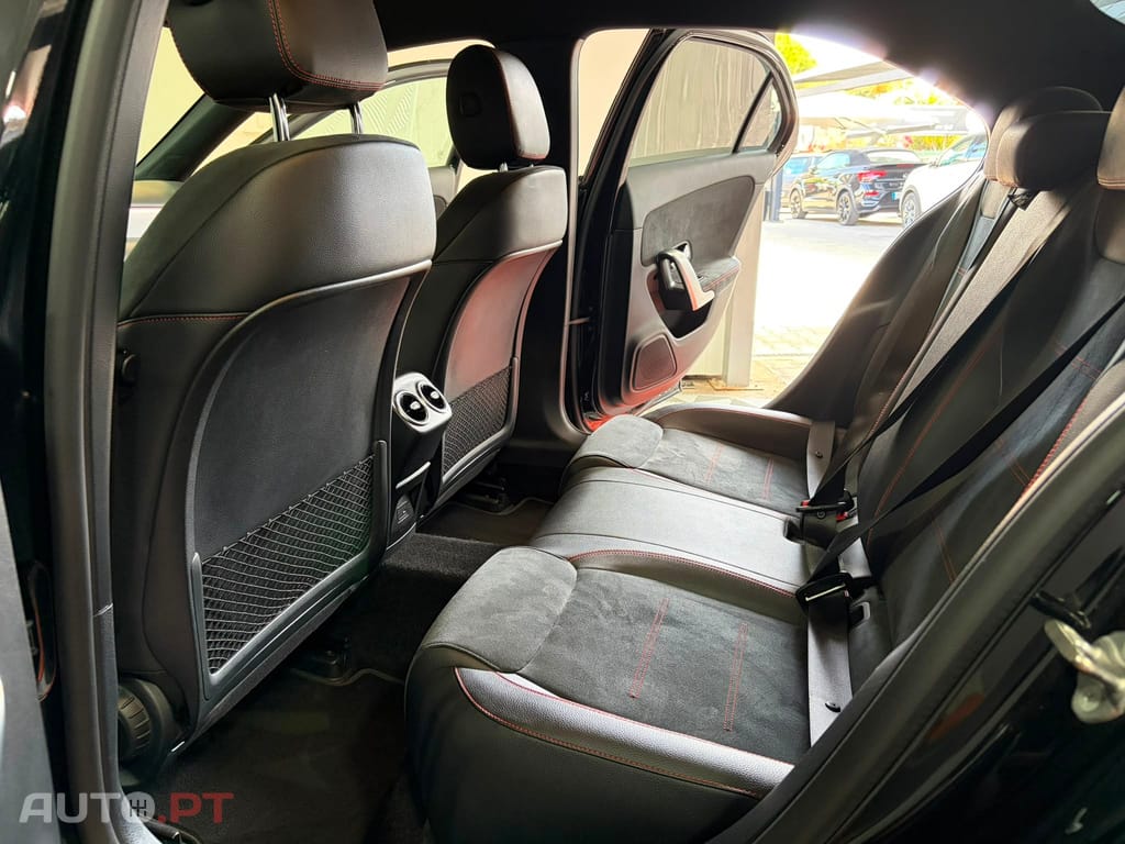 Mercedes-Benz A 250 e AMG Line