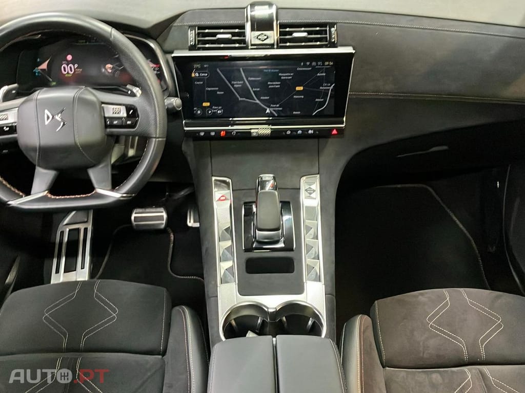 DS DS7 Crossback E-Tense Performance Line+ EAT8