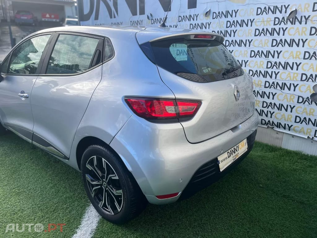 Renault Clio Energy dCi 90 Start & Stop EDC LIMITED