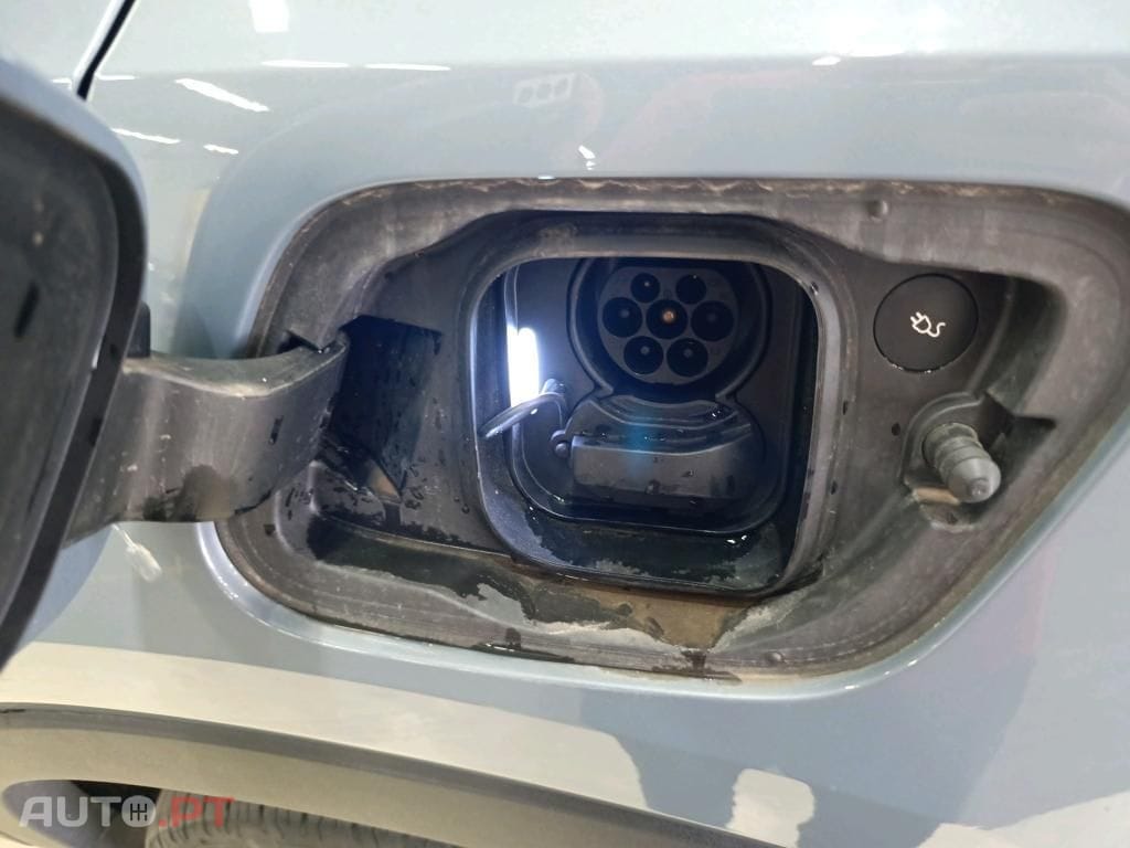 Volvo XC40 Recharge Plus
