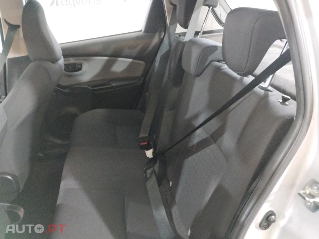 Toyota Yaris 1.4 D-4D Active+AC