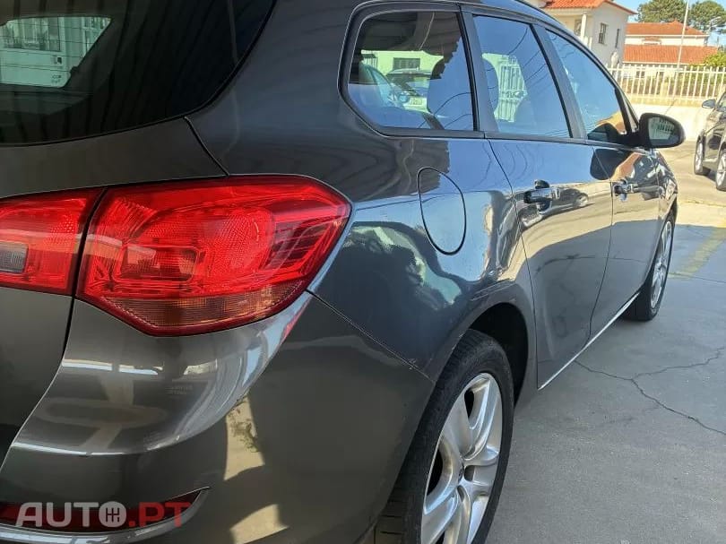 Opel Astra Sports Tourer 1.7 CDTI DPF Sports Tourer Active