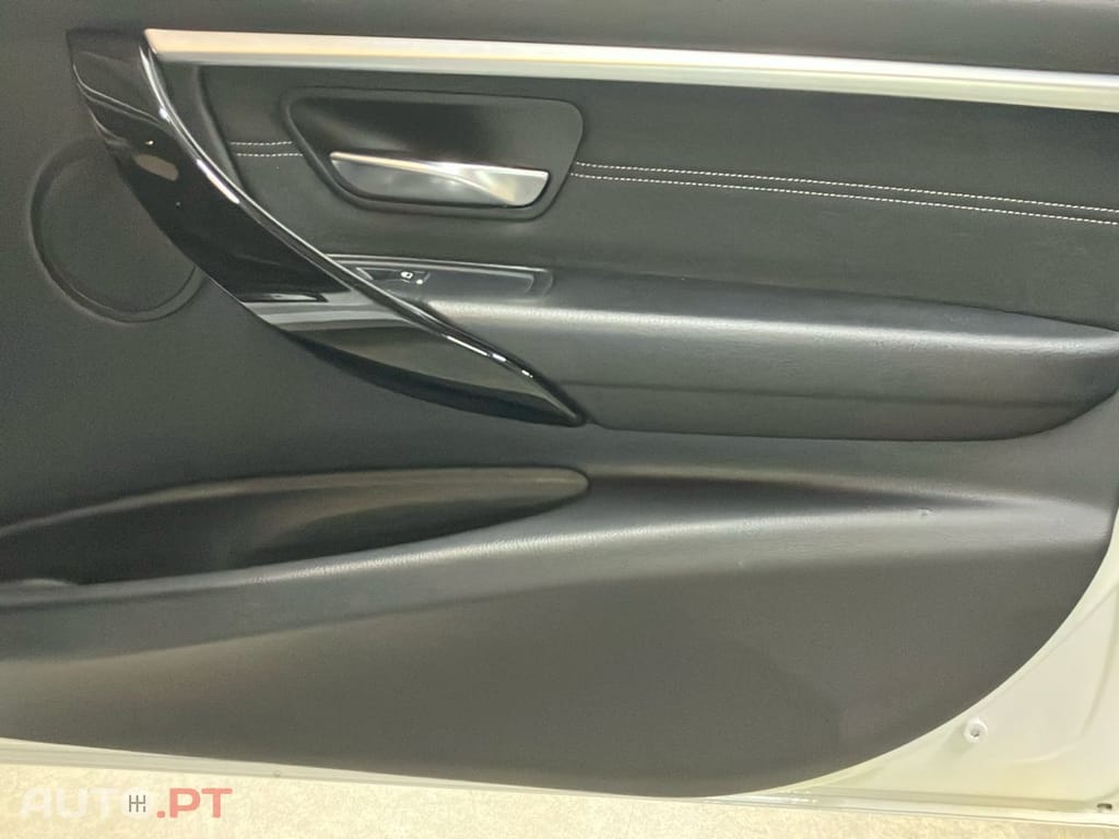 BMW 330 E iPerformance Line Sport