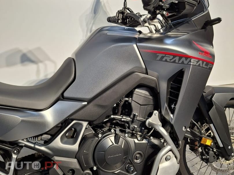Honda Transalp XL 750 TRANSALP