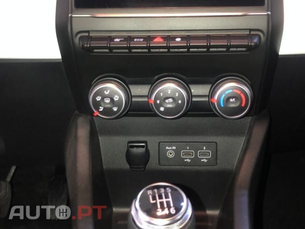 Renault Clio 1.0 TCe Limited Bi-Fuel