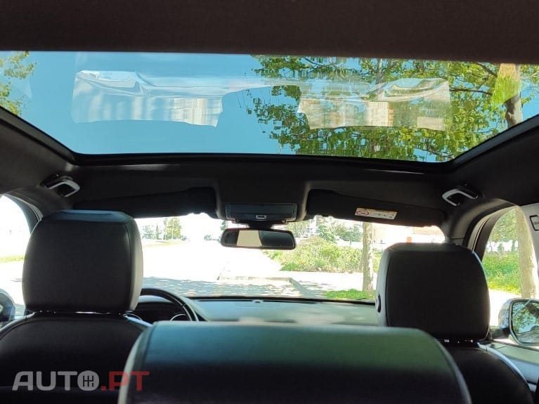 Land Rover Discovery Sport 2.0 eD4 HSE Luxury