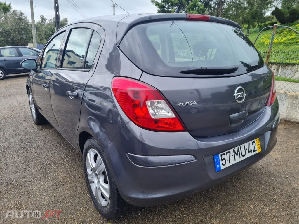Opel Corsa 1.2 Enjoy S/S