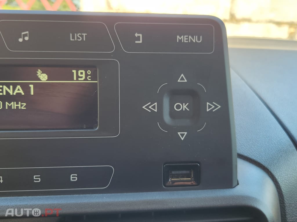 Peugeot Partner 1.5 BlueHDi M Standard