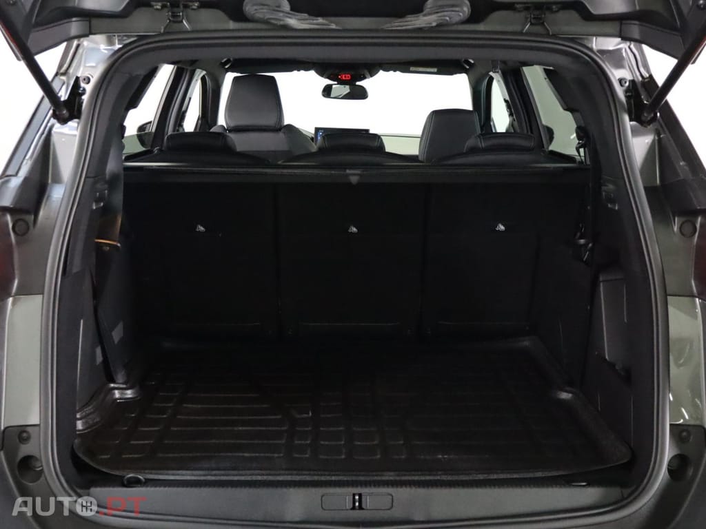 Peugeot 5008 Allure 1.5 BlueHDi 