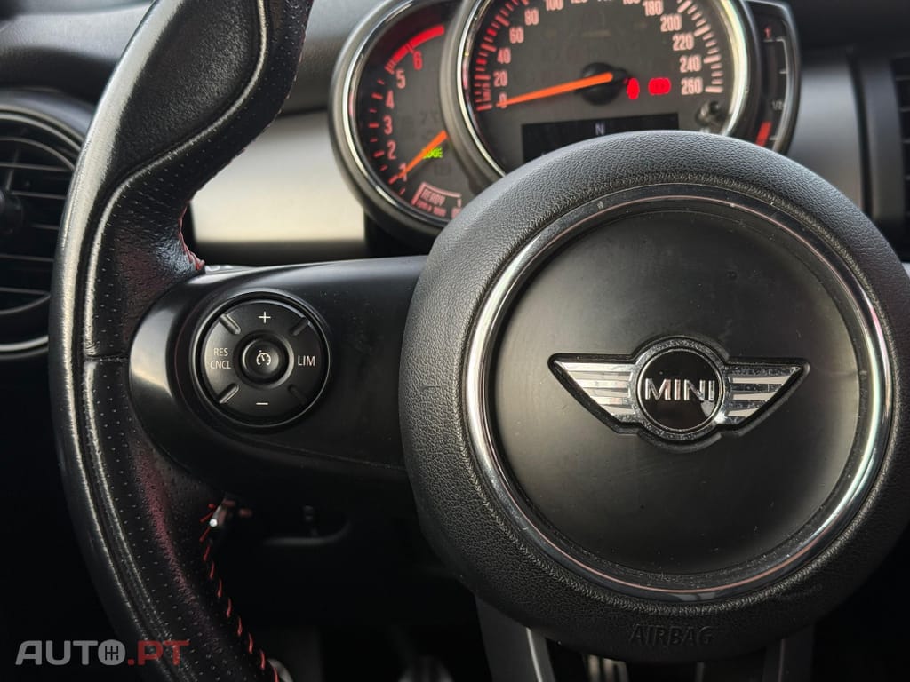 MINI Cabrio Cooper D