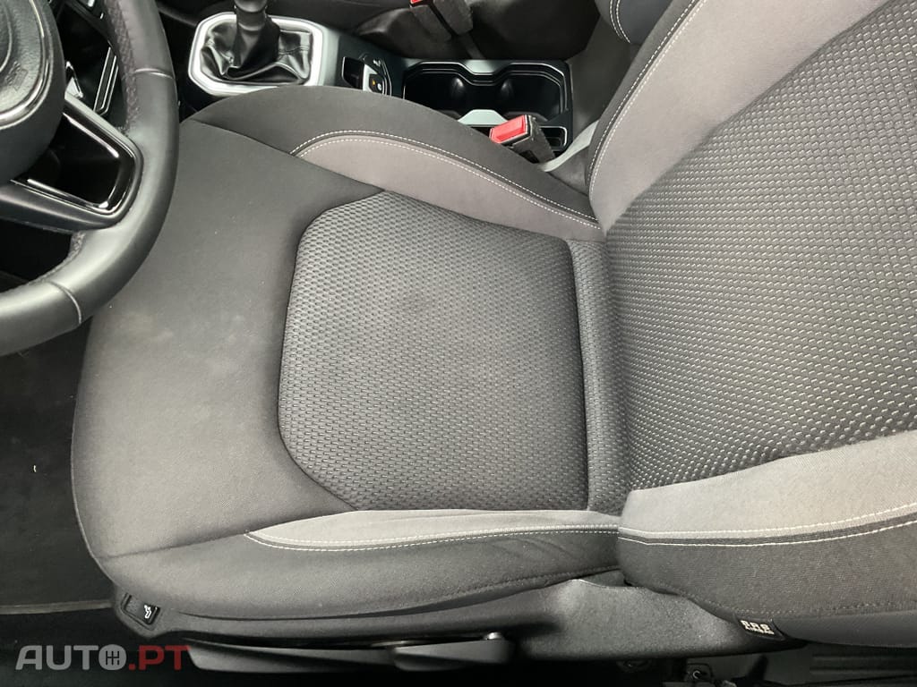 Jeep Renegade 1.0 T Night Eagle