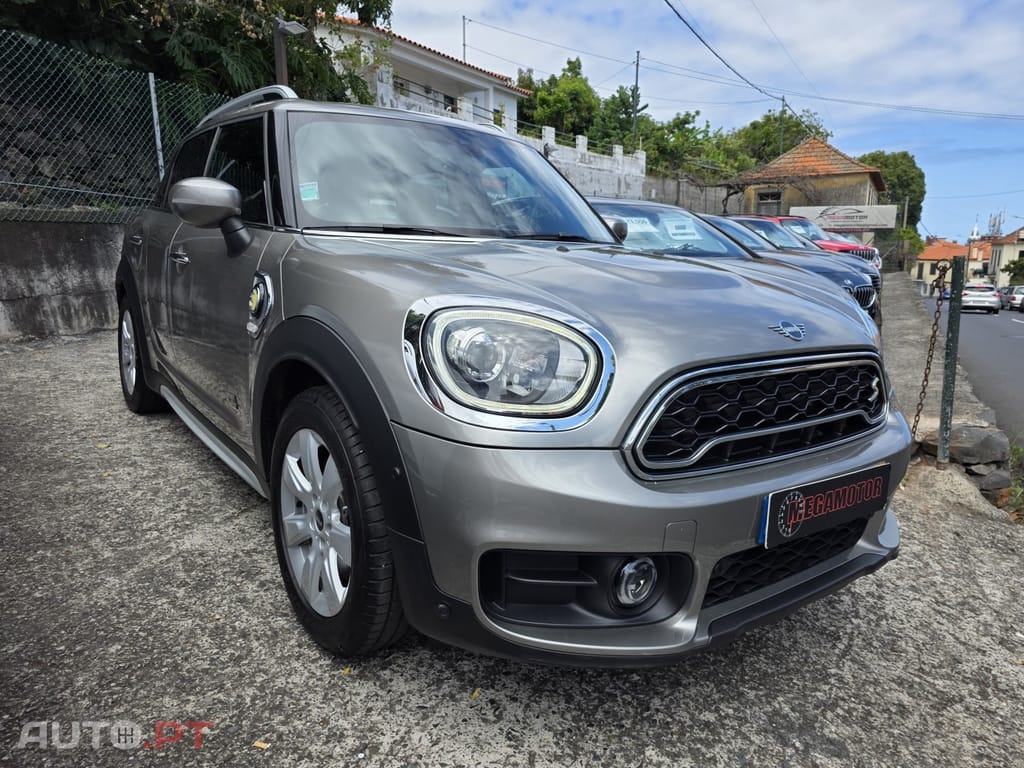 MINI Countryman Cooper SE ALL4 Auto