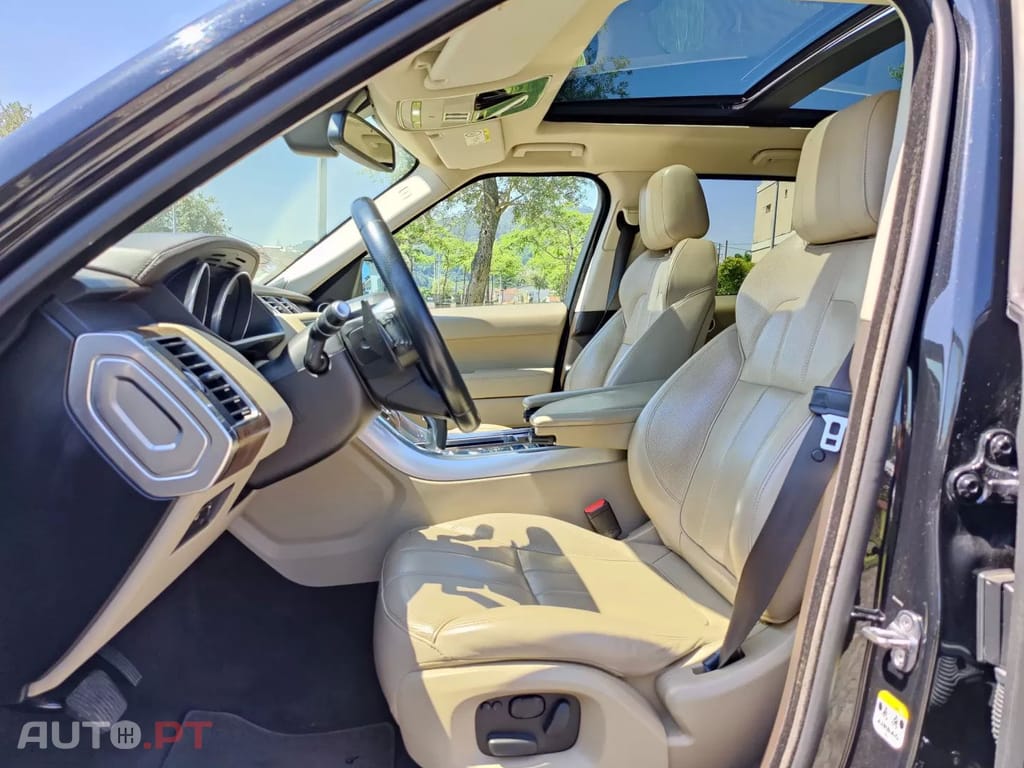 Land Rover Range Rover Sport 3.0 TDV6 HSE