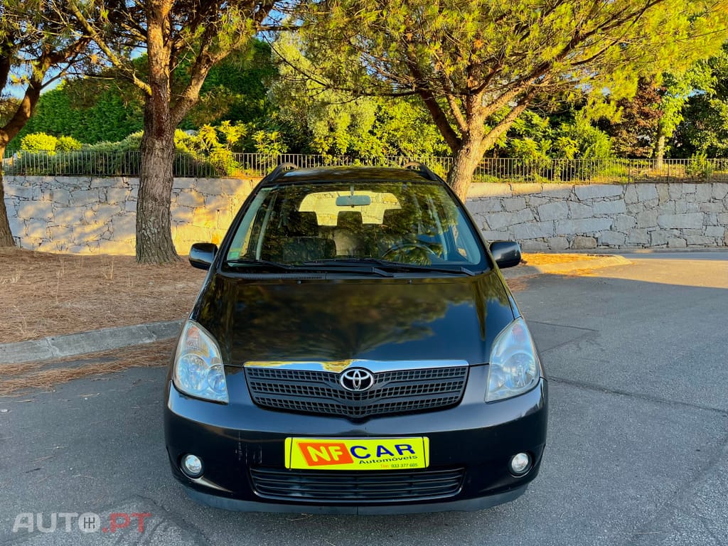 Toyota Corolla Verso 2.0 D-4D Sol