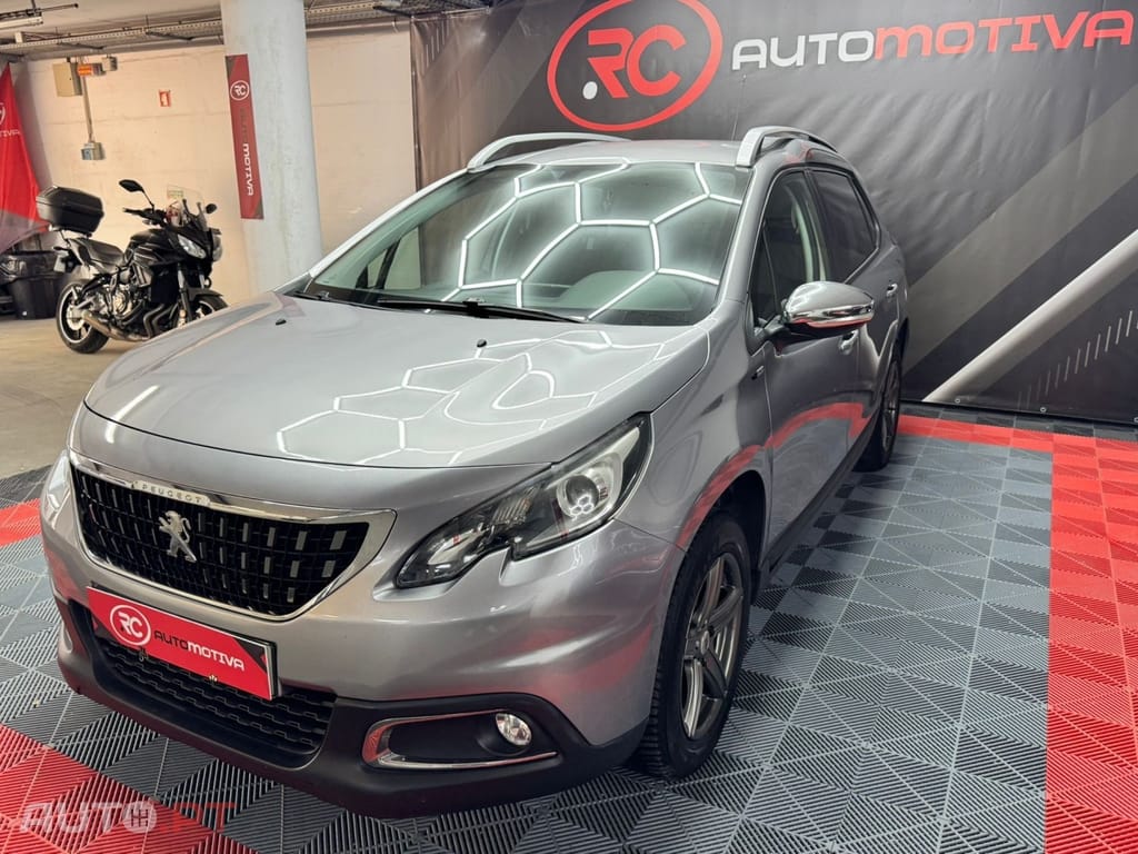 Peugeot 2008 1.2 PureTech Allure
