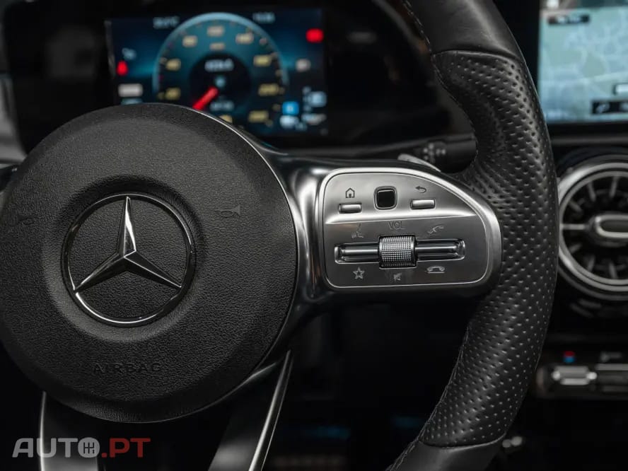 Mercedes-Benz CLA 250 e Shooting Brake AMG Line