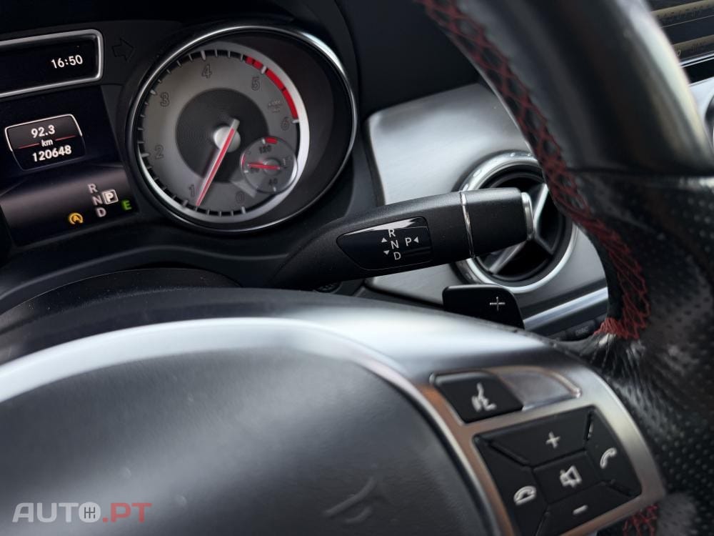 Mercedes-Benz GLA 180 d AMG Line