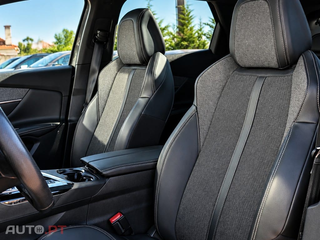Peugeot 3008 1.5 BlueHDi GT Line EAT8