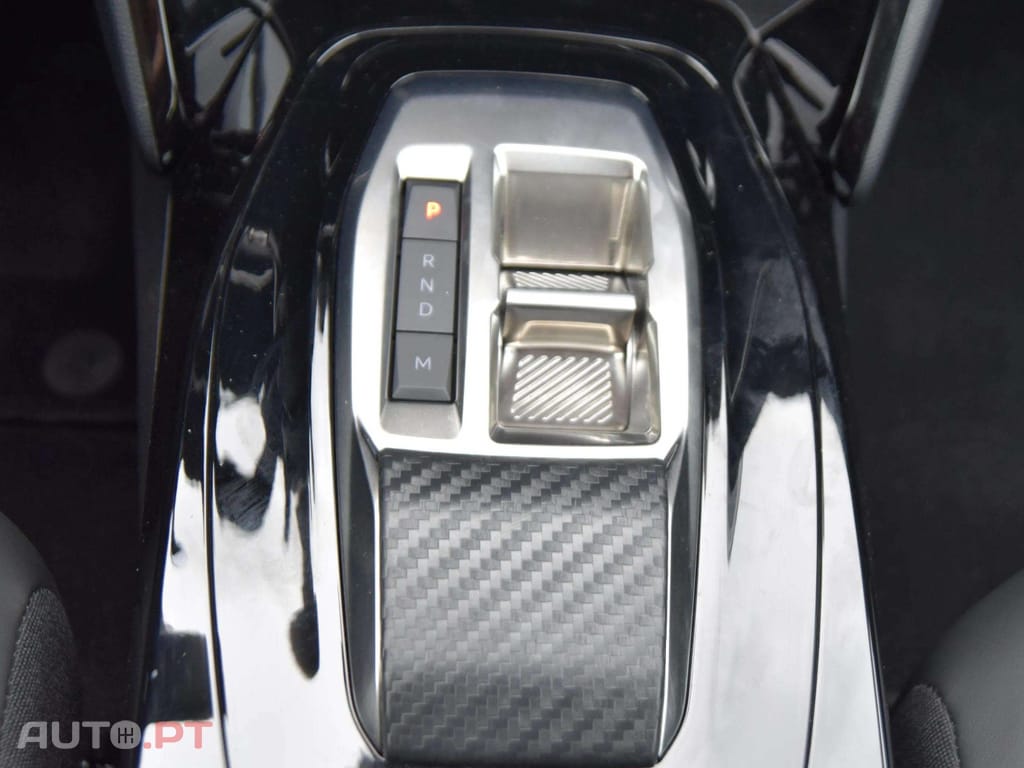 Peugeot 208 1.2 Hybrid Allure e-DCS6