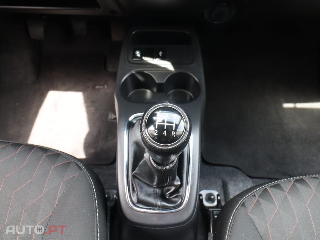 Mitsubishi Space Star 1.2 Conenect Edition