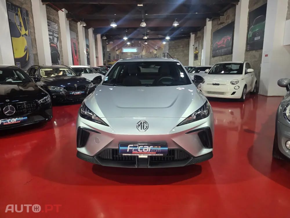 MG MG4 51 kWh Standard