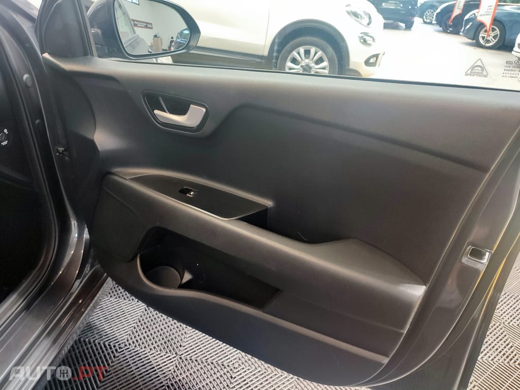 Kia Rio Dynamic line